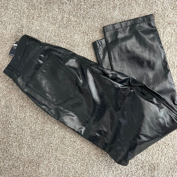 Abercrombie & Fitch Curve Love 90s Straight Ultra High Rise Vegan Leather Pants - Picture 4 of 6